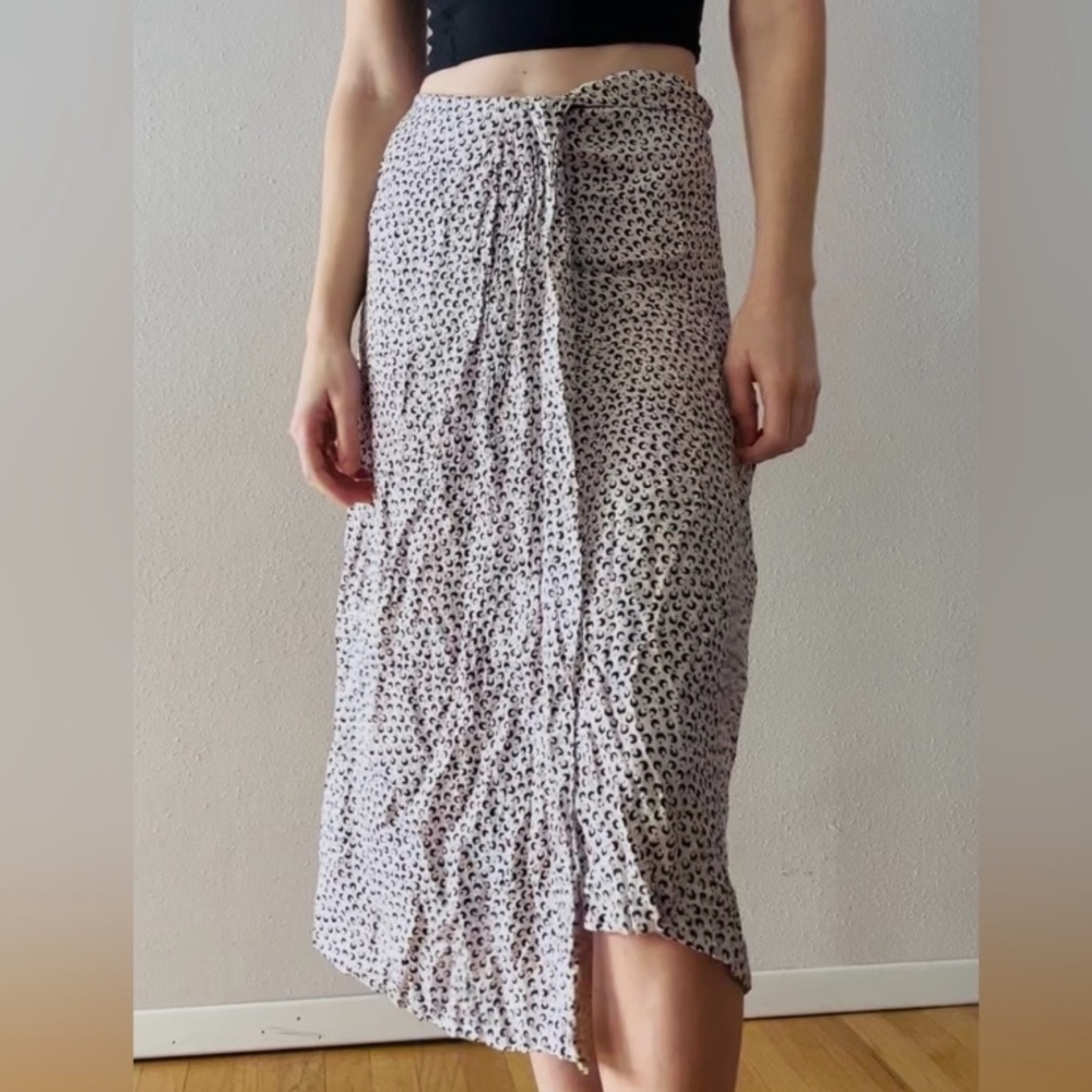 SOLD Vince Star Dot Drape Silk-Blend Midi Skirt Size 6